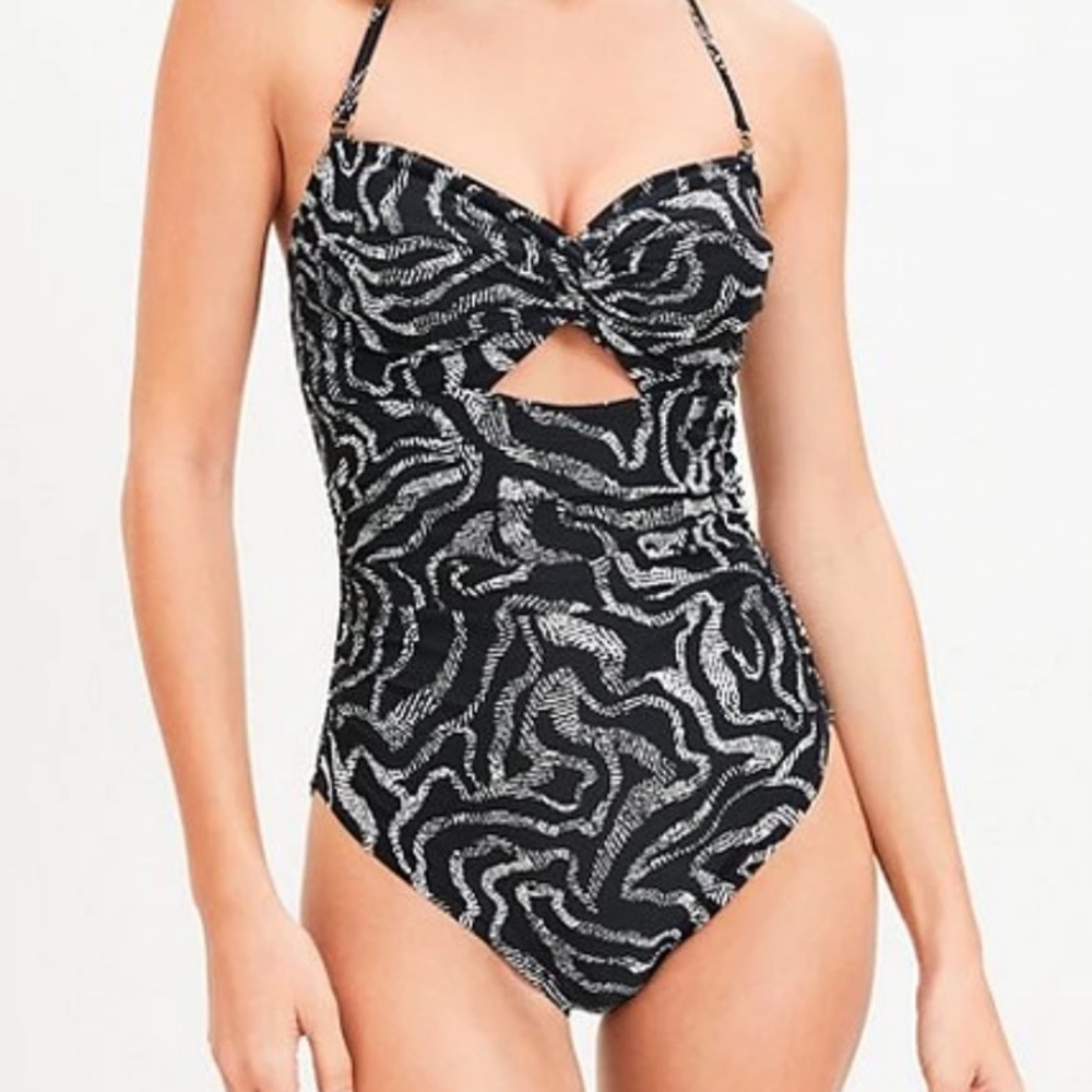 NWT LOFT Beach Ripple Twist Bandeau One Piece Swimsuit Large
